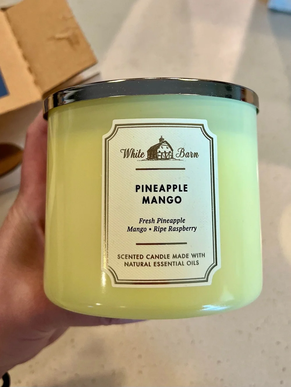 White Barn Pineapple Mango Scented Candle - NWT